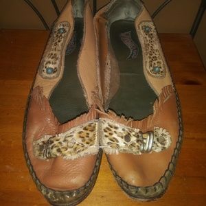 RARE Video Bohemian Leather Fur Flats Sz 8.5 / 9